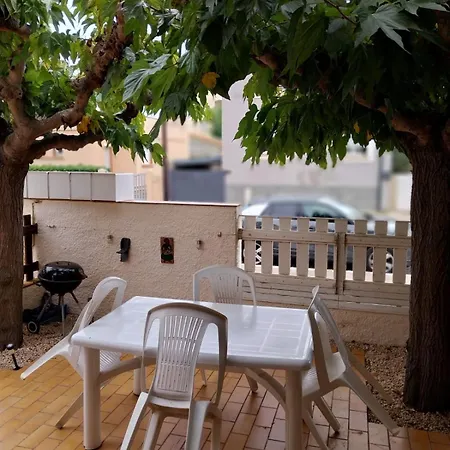 T2 Avec Terrasse Ombragee Et Parking A 100m De La Διαμέρισμα Valras-Plage