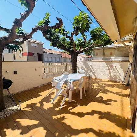 T2 à 100m De La Plage, Parking Privé *